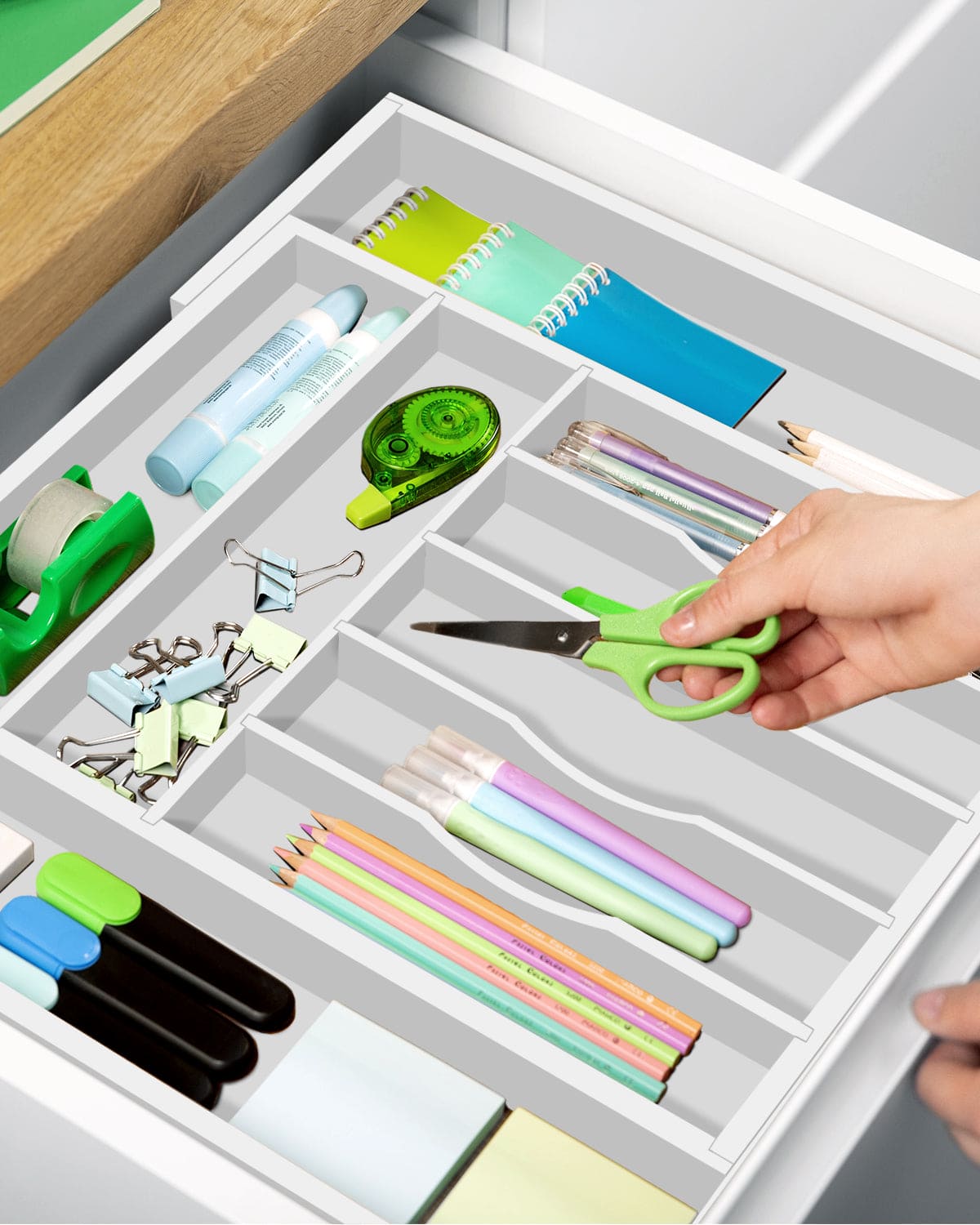 9-Compartment Silverware Drawer Organizer – White