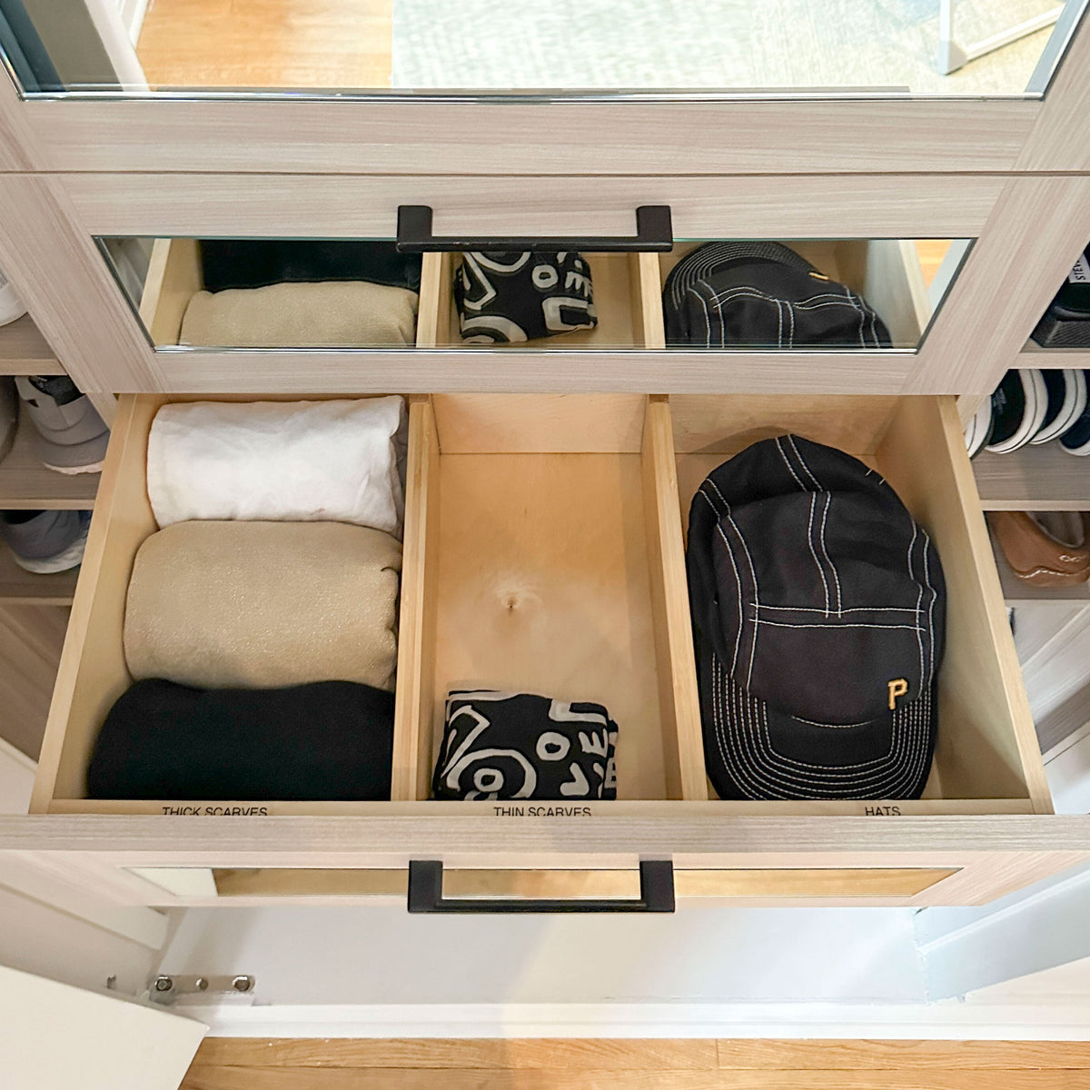 Expandable Bamboo Drawer Dividers – Natural