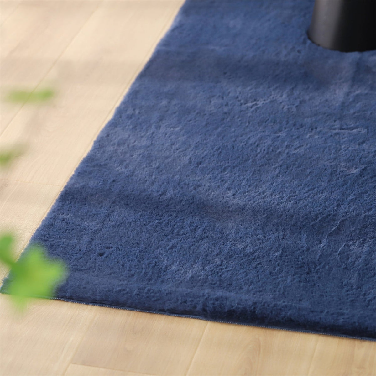 Soft Solid-Color Area Rug