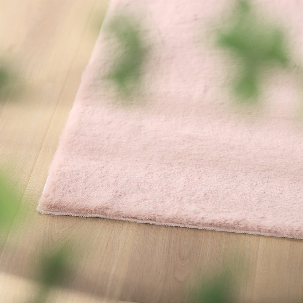 Soft Solid-Color Area Rug