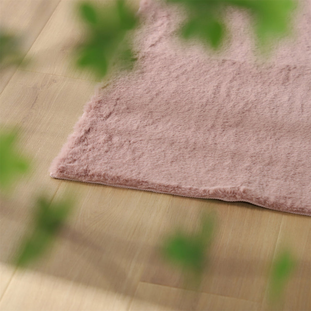 Soft Solid-Color Area Rug
