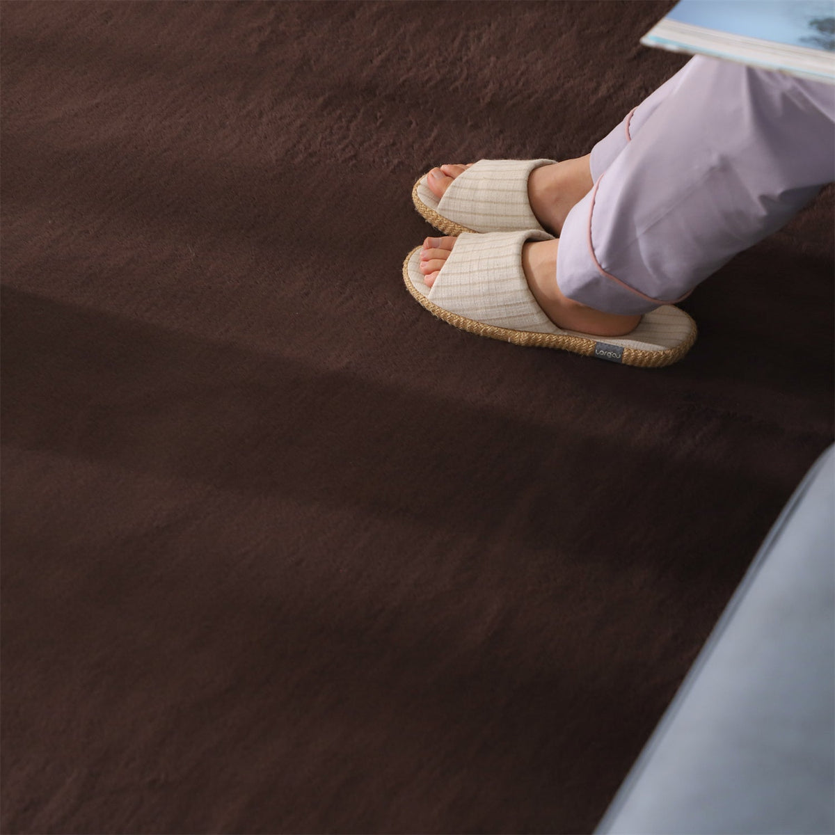 Soft Solid-Color Area Rug
