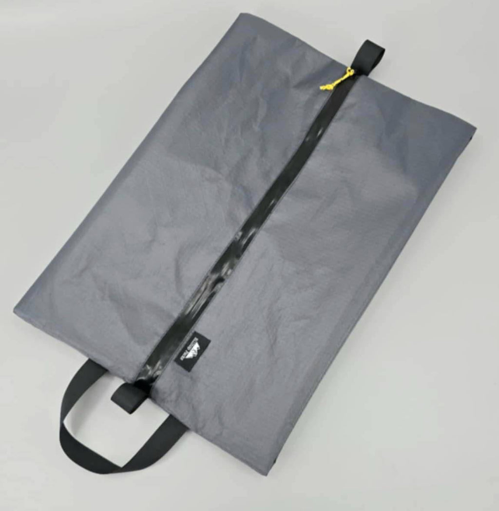 Lay-Flat Zipper Shoe & Gear Organizer